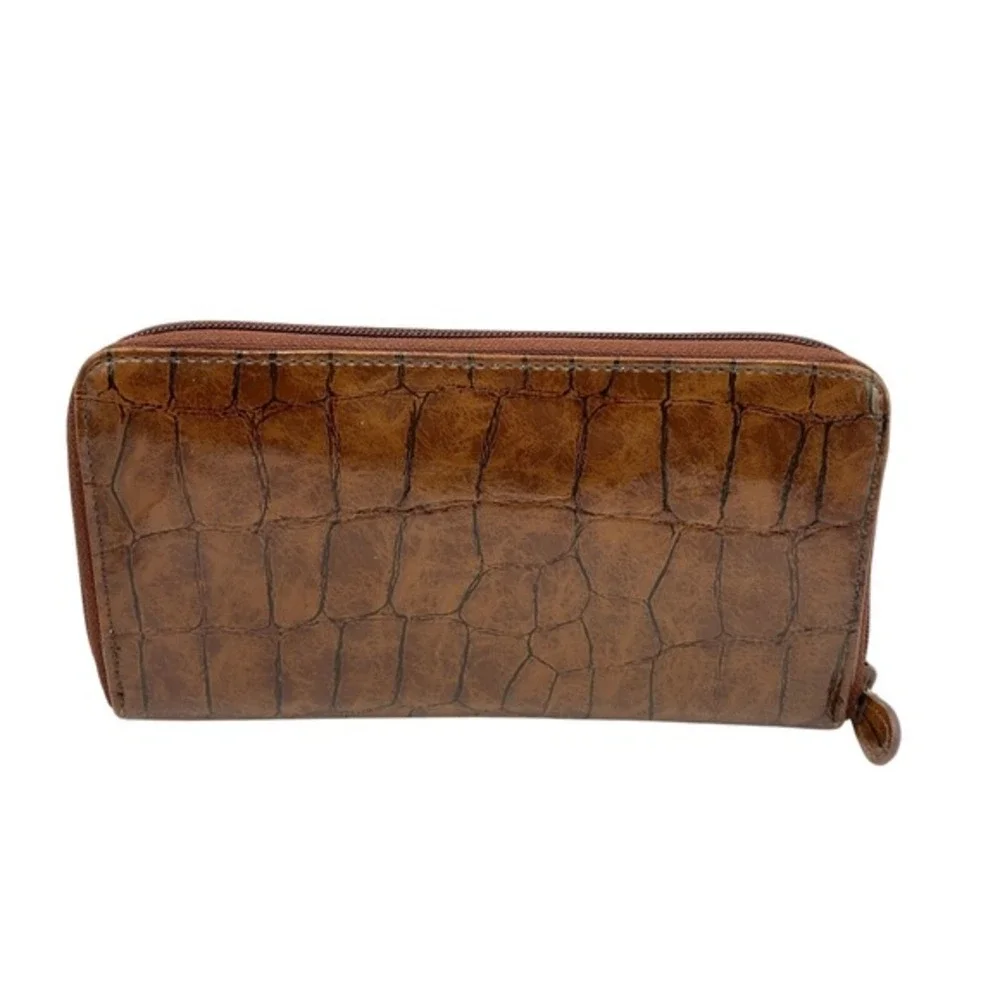 Vintage Liz Claiborne Embossed Faux Croc Leather Zip Around Wallet‎ Women Brown